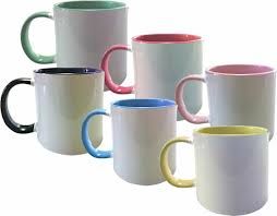 Caneca com alça e fundo colorido